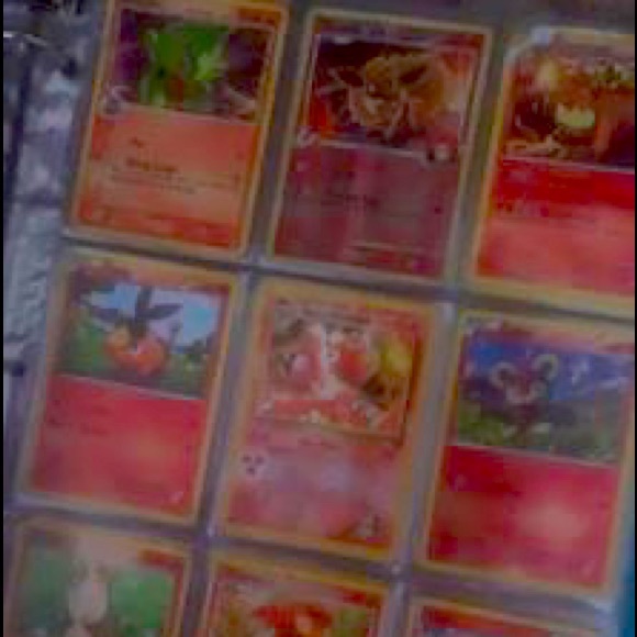 Old Pokémon Cards - Picture 2 of 5